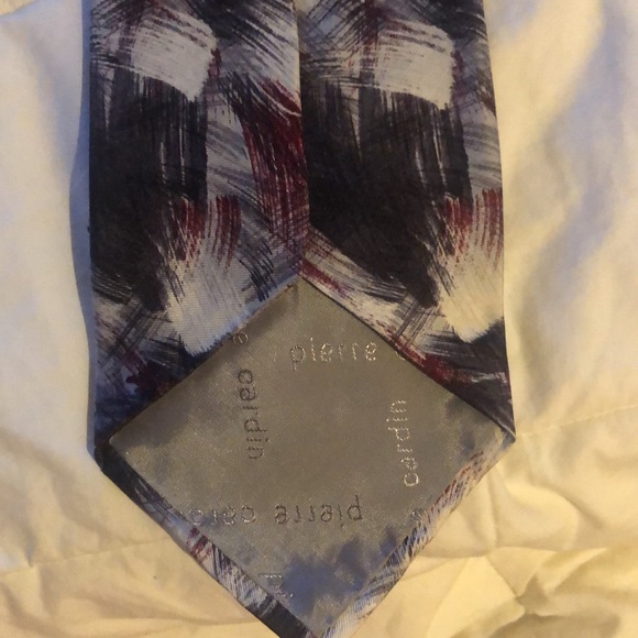 3/$20 or 5 for $25 Bundle Sale❗️Pierre Cardin Silk Tie for Men - Picture 5 of 5